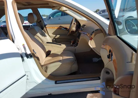 2008 Mercedes-Benz E 350 из США, поврежденный, VIN WDBUF56X58B339272